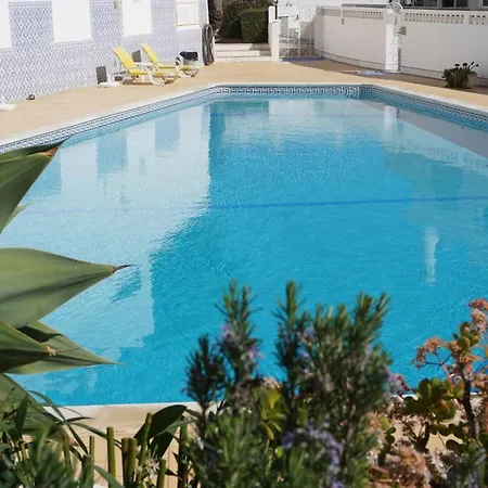 Casa Papaya * Carvoeiro (Lagoa)